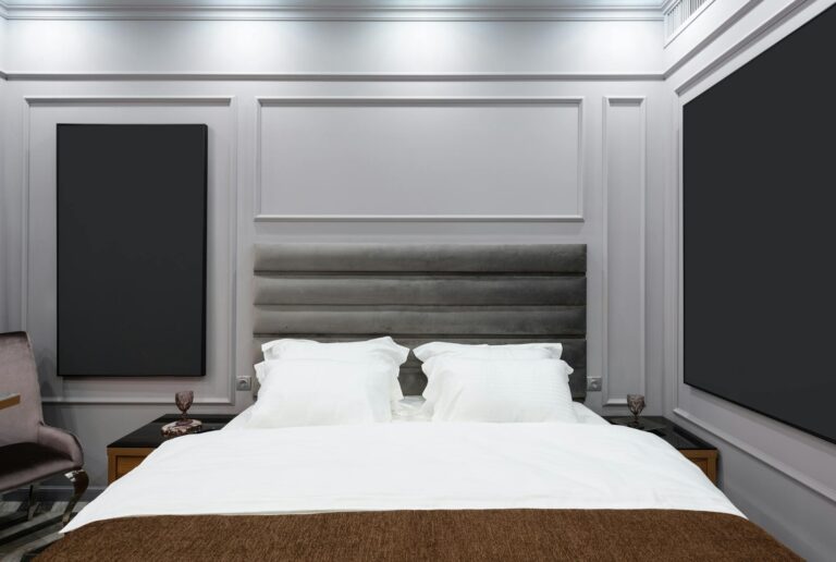 Ściana, która robi wrażenie – panele dekoracyjne w salonie i sypialni